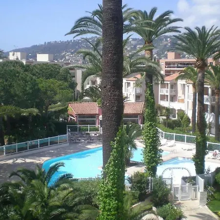 Accueillant A Juan 30 M² Piscine Apartment