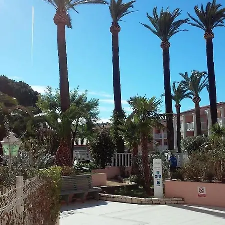 Accueillant A Juan 30 M² Piscine Appartement
