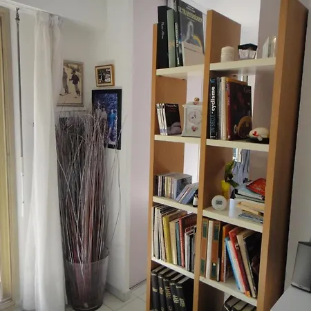 Accueillant A Juan 30 M² Piscine